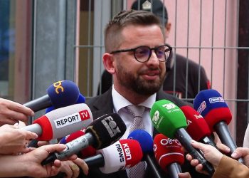 Dyshimet: SPAK akuzon kryebashkiakun e Kolonjës, Erion Isai