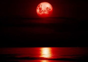 Eklipsi i plotë hënor, “Hëna e përgjakur,” do të ofrojë një spektakël të jashtëzakonshëm në vendin tonë këtë fundjavë.