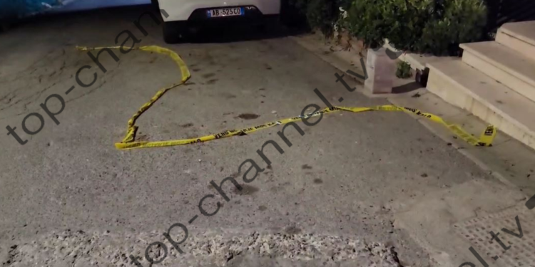 Eksploziv i zbuluar në një hotel në Durrës, stafi dhe klientët evakuohen