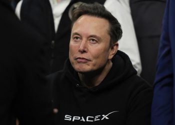 Elon Musk gjithashtu figuron në dokumentet që lidhen me Jeffrey Epstein