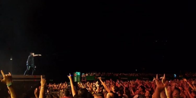 "Era e Ndryshimit" mbërrin në Tiranë, Scorpions 'ngrohin' kryeqytetin me koncertin në Sheshin Skënderbej