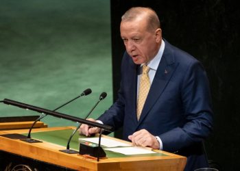 Erdogan e humb mikrofonin gjatë fjalimit për Palestinën në OKB, autoritetet turke sqarojnë: ndalimi ishte procedural, jo i qëllimshëm.