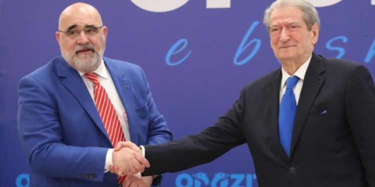 Fatura dhe Chris LaCivita ende pa deklaratë, Berisha: Të ardhurat e mia për fushatë mbulohen nga partia, PD do t’i bëjë publike kur…