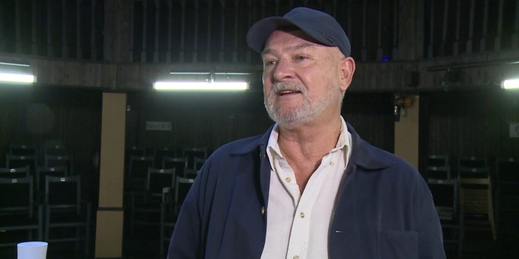 “Fëmijët” hapin sezonin teatral/ Në “Metropol”, sezoni fillon me dramën moderne, e cila vjen nën drejtimin e regjisorit francez Eric Vigner.