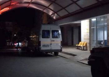 Fëmijët që kishin karamele në Korçë, dyshohet se përmbanin kanabis; 3-vjeçarja në gjendje kritike.