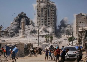 Forcat izraelite rrisin sulmet në qytetin e Gazës, dërgojnë mbi 180 dronë dhe robota me eksploziv për të shkatërruar bastionin e fundit të Hamasit.