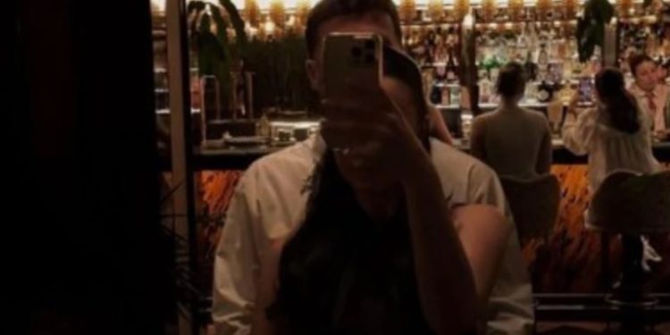 Foto/ DJ Geek zbulohet me një romancë të re, ja kush është vajza që e ka bërë të dashurohet.