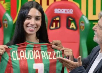 Fotografi/ Herë e parë në 100 vjet histori, një 23-vjeçare zgjidhet presidente e një klubi italian