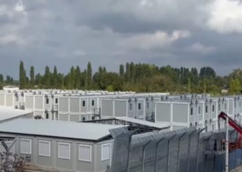 Gjykata e Lartë e Italisë godet dekretin e Melonit për emigracionin: Çfarë ndodhi me kampet e Gjadrit?