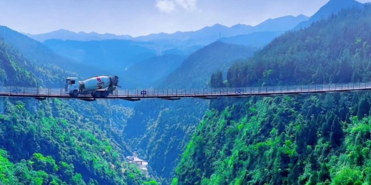 Gropa më e tmerrshme në botë ndodhet në Kinë dhe arsyeja përse është quajtur kështu do t'ju befasojë...