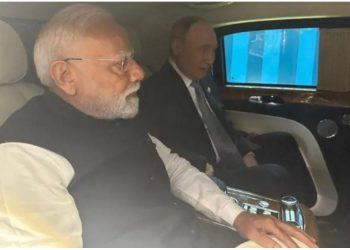 Modi zhvillon bisedime “të thella” në limuzinën e Putinit, liderët qëndrojnë 45 minuta brenda makinës së udhëheqësit rus