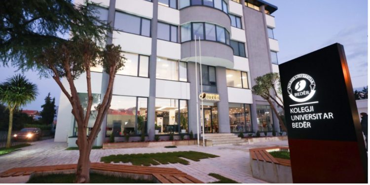 Edukimi në industrinë e dizajnit dhe multimedias: potenciali që ka Shqipëria në një fshat global