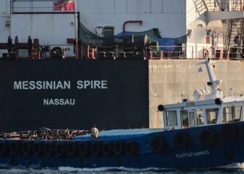 “Kthim vullnetar në shtëpi ose burg dhe gjobë deri në 10 mijë euro”/ Greqia miraton ligjin e ri me masa të ashpra për emigracionin dhe azilkërkuesit