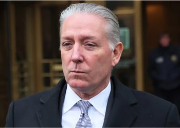 Rihapja e çështjes McGonigal/ NBC News: Firma kineze, e lidhur me familjen Biden