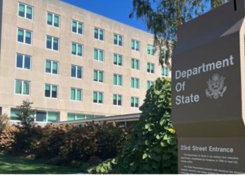 I shiste informacione mbi sigurinë kombëtare agjentëve kinezë, dënohet me 4 vite burg punonjësi i DASH. “Blerësit” i gjente në internet, u dërgonte foto të dosjeve sekrete dhe…