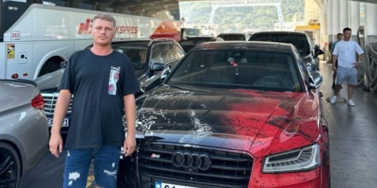 Aksidenti tragjik sot në Vorë, viktimë mbeti pronari i “Auto Ajazi”! Kush është dibrani me Audin e veçantë RS6