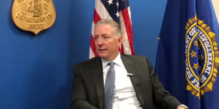 Dosja “McGonigal”/ Ish-agjenti i FBI-së fshehu udhëtimet e tij në Shqipëri e Kosovë dhe takimet private me Ramën, mister kush ja pagoi qëndrimin në tokën shqiptare