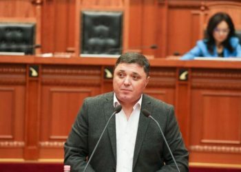 Ish-deputeti i PD-së nuk siguroi një vend në Kuvend, por i bashkohet ekipit të Presidentes Osmani! Ja çfarë pozite do të mbajë.