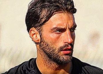 Ish-futbollisti italian dënohet me burgim të përjetshëm për vrasjen e partneres me çekiç