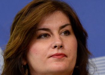 Ish-ministrja kroate dënohet për keqpërdorim të fondeve të BE-së gjatë festimeve të lukshme të ditëlindjes.