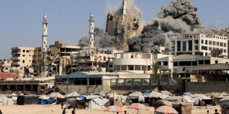 Izraeli nis një ofensivë të re në Gaza, i kërkon banorëve të largohen; Netanjahu: Jemi në një moment të rëndësishëm të luftës.