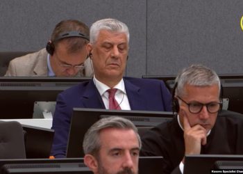 James Rubin vazhdon dëshminë mbrojtëse për ish-përfaqësuesit e UÇK: Autori i artikullit mbi vrasjet e rivalëve të Thaçit, ka paraqitur fakte të pasakta.