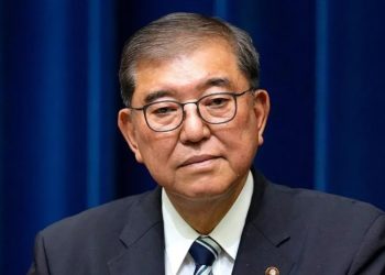 Japoni në ballafaqim me një tjetër ndryshim: Kush do të jetë kryeministri i katërt? Një grua në mesin e pretenduesve.