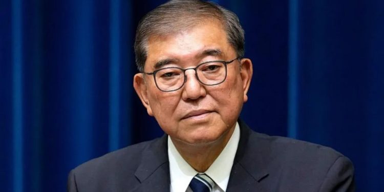 Japoni në ballafaqim me një tjetër ndryshim: Kush do të jetë kryeministri i katërt? Një grua në mesin e pretenduesve.