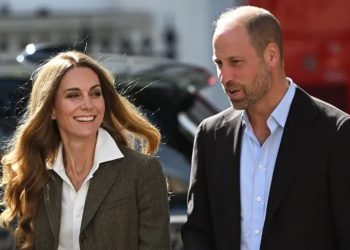 Kate Middleton nuk mbetet pas në trendin e ri të flokëve, Princesha shfaq një stil të ri tërësisht ndryshe.