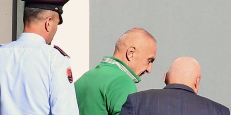 Kërkesa për ndryshimin e masës së sigurimit, GJKKO vendos të mbajë Ilir Metën në burg.