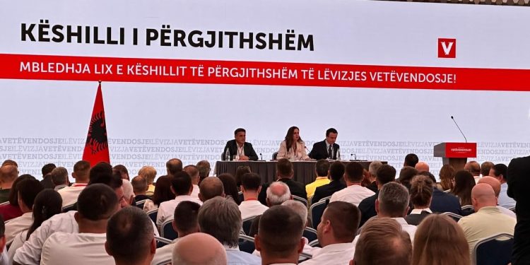 Këshilli i LVV zyrtarisht paraqet Albin Kurtin si kandidat për kryeministër të Kosovës.