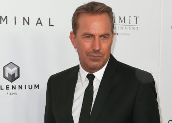 Kevin Costner padit Devin LaBella për akuzat e rreme mbi një skenë përdhunimi në xhirimet e “Horizon: An American Saga – Chapter 2”