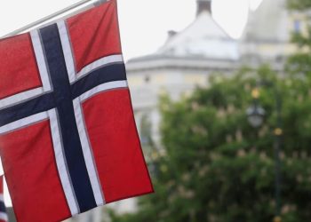 Kryeministri i Norvegjisë i përgjigjet Rusisë: Shkelja e tre herë e hapësirës ajrore është e papranueshme, do të merret seriozisht