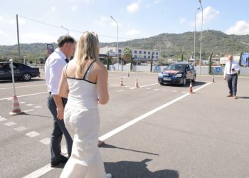 Lara Colturi, pas mbushjes së 18 vjeçarit, u pajis me patentë për makinën pas mësimit të skiut.