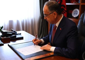 Legjislatura e XI e Parlamentit: Begaj convokon seancën e parë më 12 shtator, ndërsa Shqipëria ballafaqohet me një moment historik në përpjekjet për t'u anëtarësuar në BE.