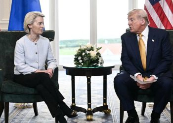 Marrëveshja tregtare BE-SHBA, shumica e europianëve besojnë se Von der Leyen i përmbush kërkesat e Trump.