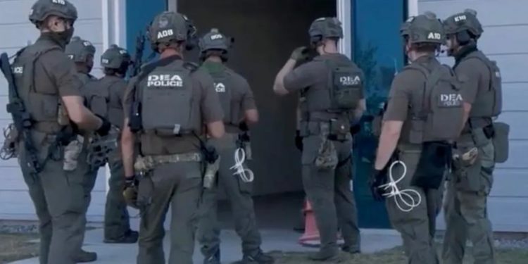 Marrëveshje midis Koreës së Jugut dhe SHBA-së për lirimin e shtetasve të ndaluar gjatë bastisjes në fabrikën e Hyundai.