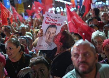 Më shumë se 50 mijë njerëz në protestën e opozitës në Ankara, lideri opozitar: Erdogan, a ke parë ndonjëherë një shesh të tillë?