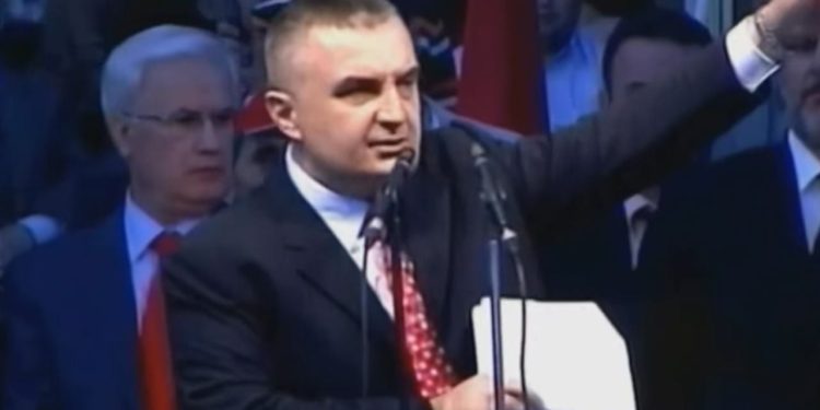 Me videon e Metës, Kryemadhi risjell në mendje krijimin e LSI-së: 21 vite nga një nismë e vërtetë. Në ato momente kur qëllonim, ngriheshim me krenari.