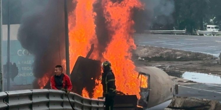 Meksikë: Të paktën 21 viktima nga shpërthimi i një çisterne.