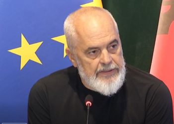 Menaxhimi i dobët i ujit në 58 kompani krijoi një situatë katastrofike, thotë Rama