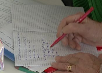 Mësuesit do të marrin 1250 euro deri në 2029/ Plani për arsimin parashikon rritjen e pagave për mësuesit në të gjitha nivelet.