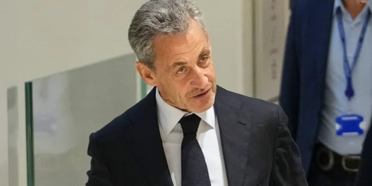 Mori për fushatë nga qeveria Gaddafi, gjykata e dënon Nicolas Sarkozy me 5 vjet burg.