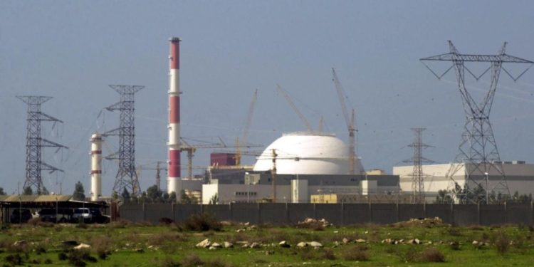 Moska dhe Teherani arrijnë marrëveshje të re për ndërtimin e centraleve bërthamore të përbashkëta në Iran.