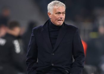 Mourinho "tradhton" klubin ku la gjurmë, portugezi gati të marrë drejtimin e rivalëve të përjetshëm të Portos.