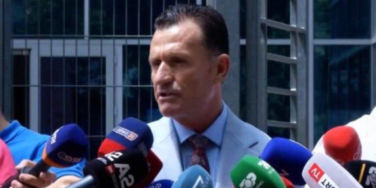 Mungesa e Metës në seancën paraprake, Kujtim Cakrani shprehet: Kam kaluar një ndërhyrje kirurgjikale, shëndeti im...