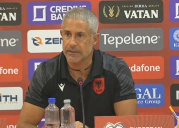 “Ne nuk jemi si Spanja, nuk mund të fitojmë 6-0” / Sylvinho përballë sfidës me Letoninë: Kam më shumë shqetësime për lojtarët që kanë ndërruar ekip sesa…