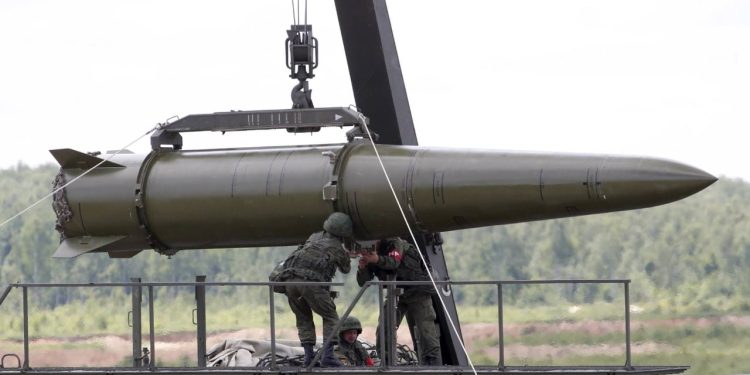 Nga 9 në 25 shtete me armë bërthamore? Paralajmërimi i fortë i IAEA: Kontrolli po humbet, vendet po rrisin arsenalet.