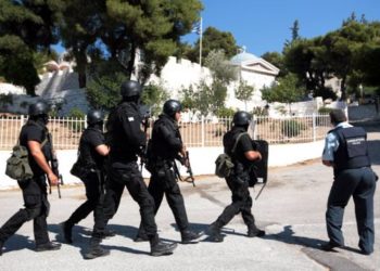 Nga arrestimi i trajnerit te plagosja e policit: E kaluara e errët e Fatjon Prendit, i kapur në Greqi me 1 ton drogë.