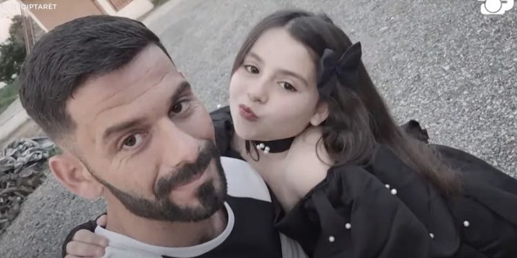 Ngjarja tragjike që bashkoi shqiptarët/ Kryefamiljari humb jetën në aksident, shqiptarët mobilizohen për t’i dhuruar shtëpi.